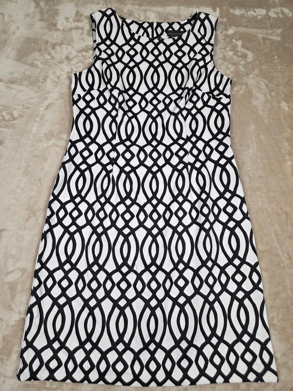 Connected Apparel Geometric Sheath Dress